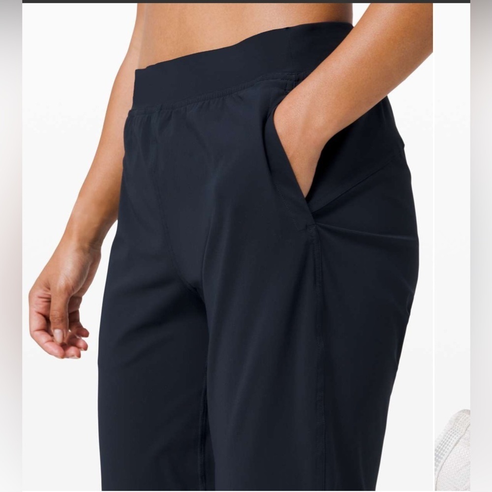 * NWOT* Lululemon | Adpated State Jogger - Picture 4 of 11